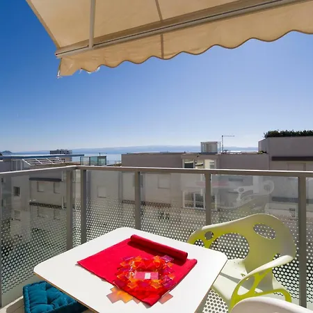 Apartment Top Place To In *